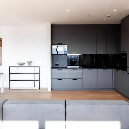 Daire Stuttgarter Tor - *